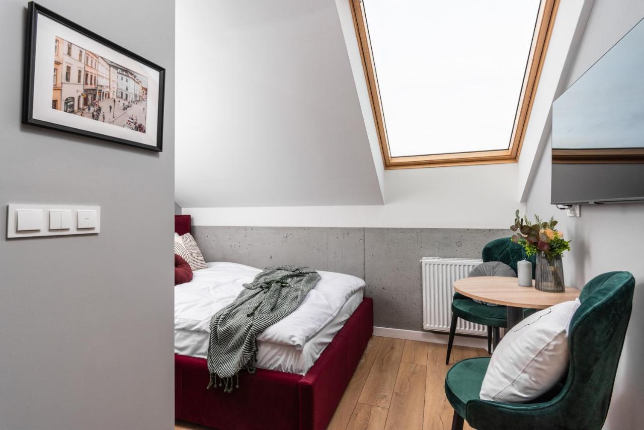 Apartamento Felicjanek 15 - By Upstairs Cracovia Exterior foto