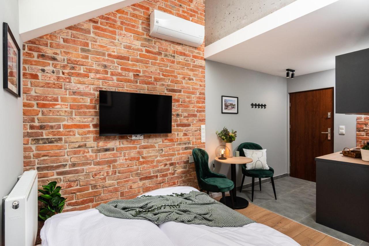 Apartamento Felicjanek 15 - By Upstairs Cracovia Exterior foto