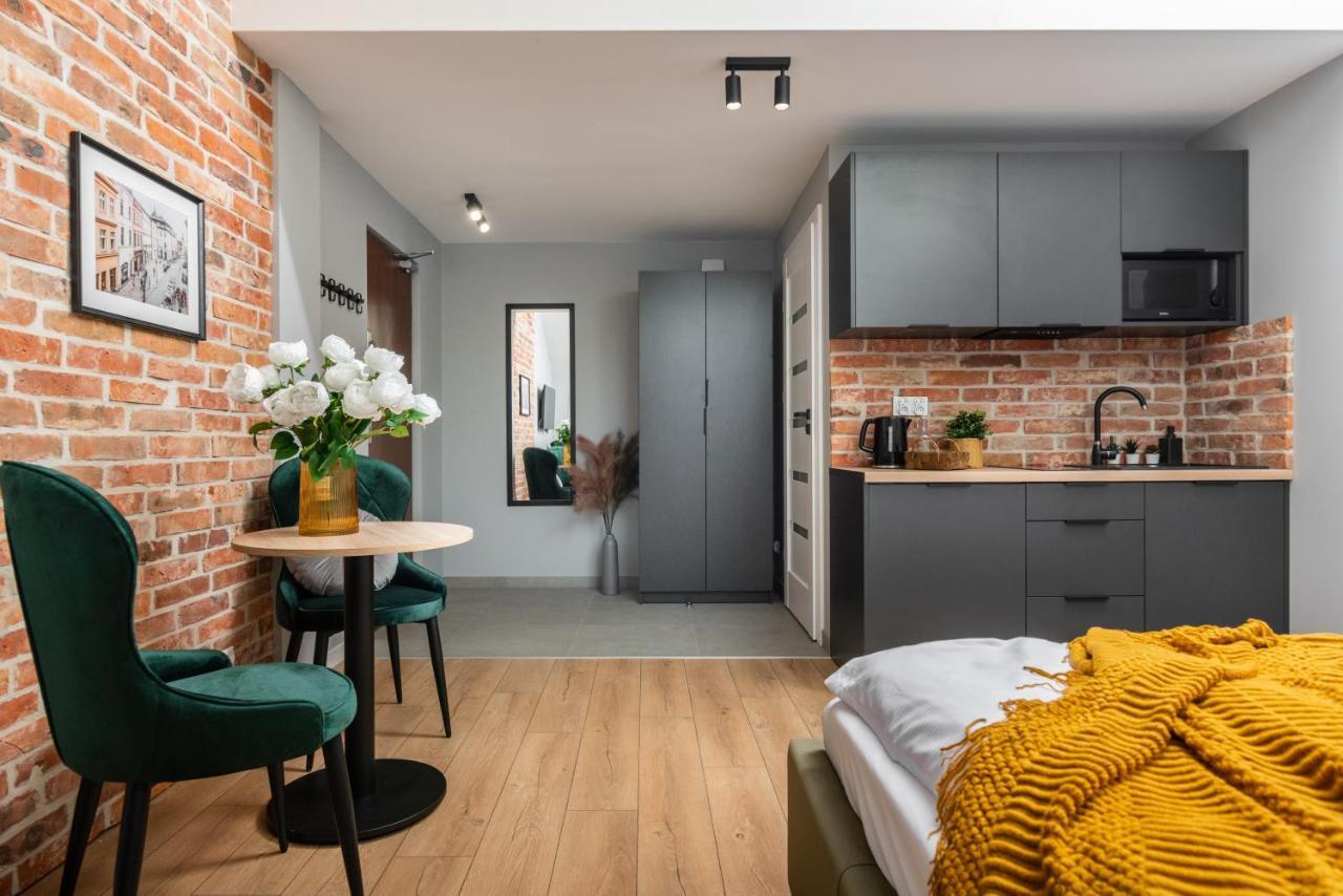 Apartamento Felicjanek 15 - By Upstairs Cracovia Exterior foto